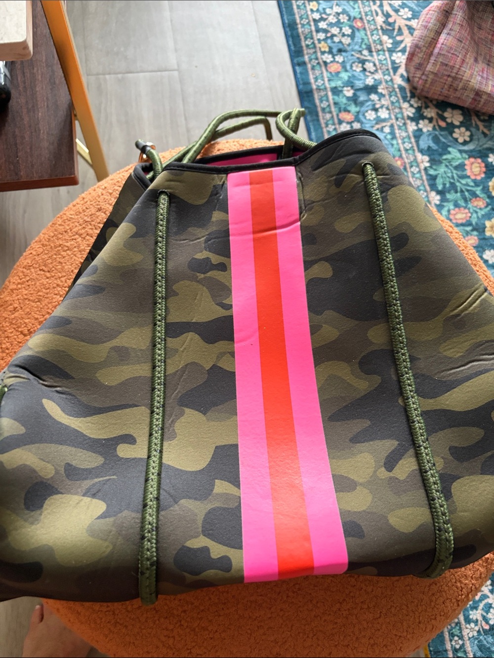 HAUTE SHORE Camouflage Tote with Pink & Red Center Stripe